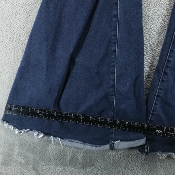 We The Free Jeans Womens 24 Blue Bell Bottom Flare High Rise Hippie 70s Denim - Picture 4 of 8